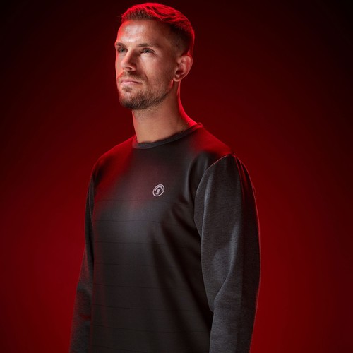 LFC Mens Black Mix Fabric Crew Neck Sweater LFC Mens Black Mix Fabric Crew Neck Sweater